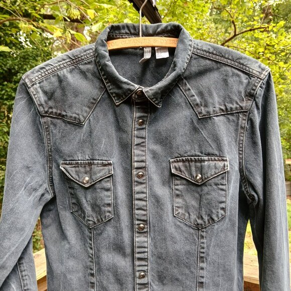 Divided H&M Black Denim Black Snap Fitted Western Shirt/Chore-Jacket Sz M - Picture 3 of 14